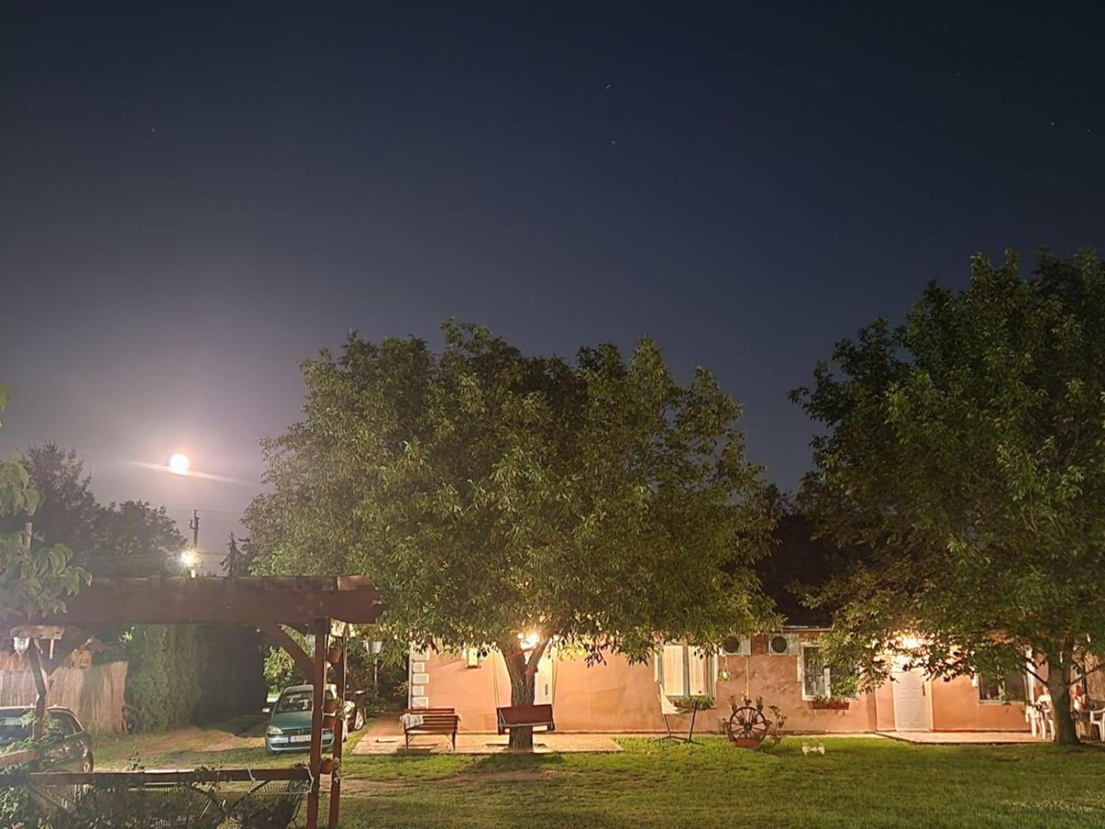 Villa Sunset Palić Esterno foto