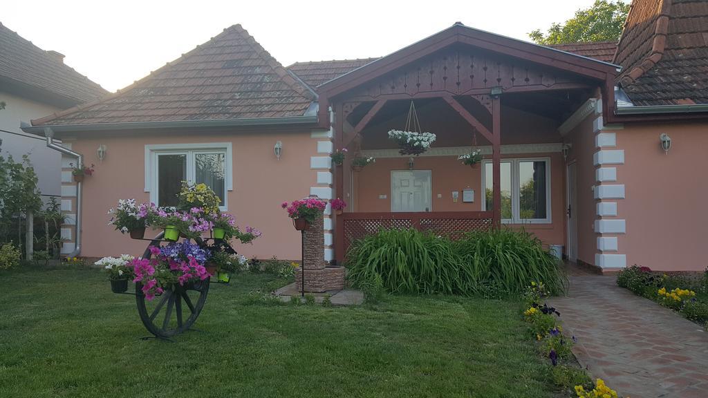 Villa Sunset Palić Esterno foto