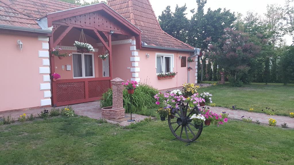 Villa Sunset Palić Esterno foto